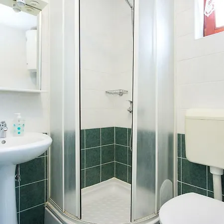 Apartament 1-bedroom With Loggia In Island Krk Punat